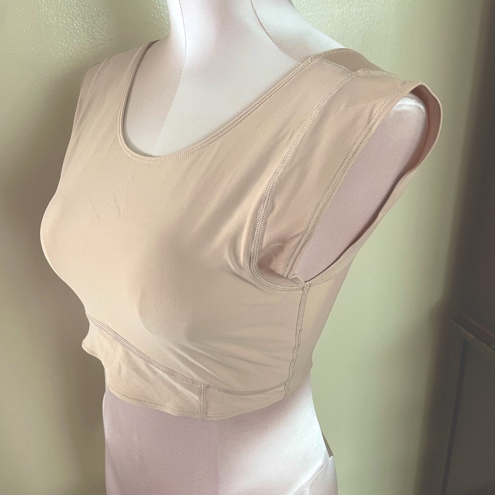 NWOT Free People Movement cap sleeve crop top